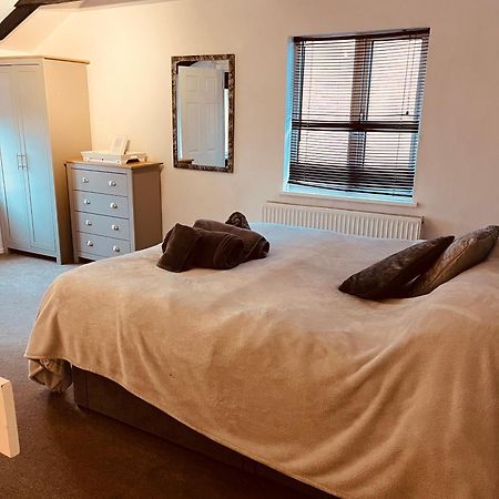 Cosy And Peaceful Maisonette With Terrace, キダーミンスター エクステリア 写真