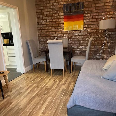 Cosy And Peaceful Maisonette With Terrace, キダーミンスター エクステリア 写真